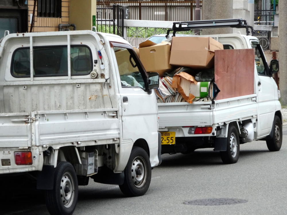 廃品回収‼️格安引き取り可能‼️ 廃品回収車はなぜ無料?無料の落とし穴と安心して廃品・不用品を処分