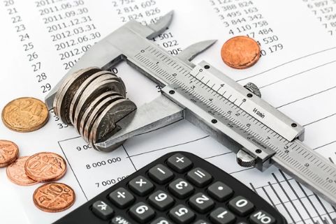 ソファの処分にかかる料金は？費用相場を比較